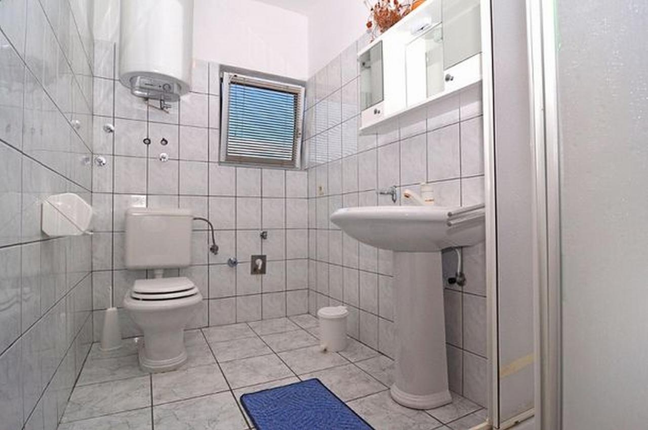 Apartments Jerina Sukošan Екстериор снимка